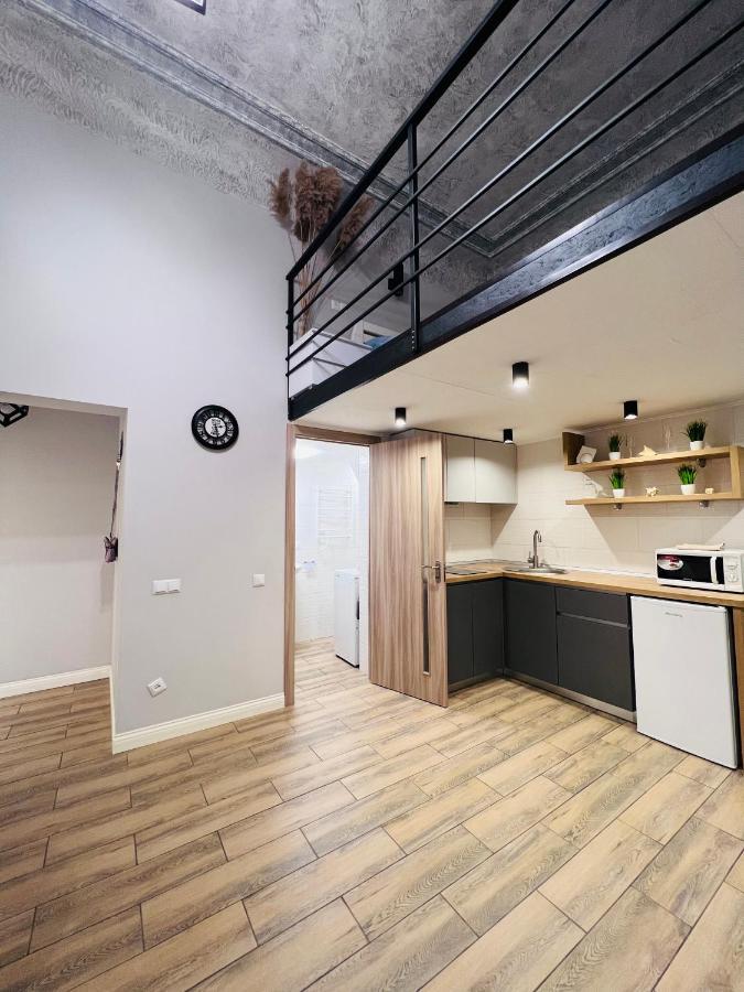 Апартаменты На Троицкой Odesa Exterior photo
